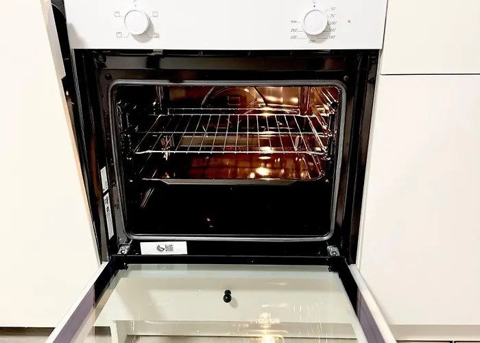 - 200qm- 2 Duschen - 2 Wcs Verl