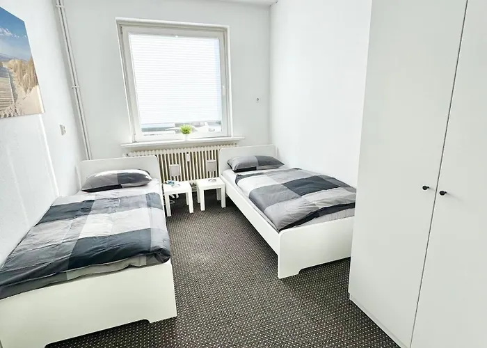 - 200qm- 2 Duschen - 2 Wcs * Verl